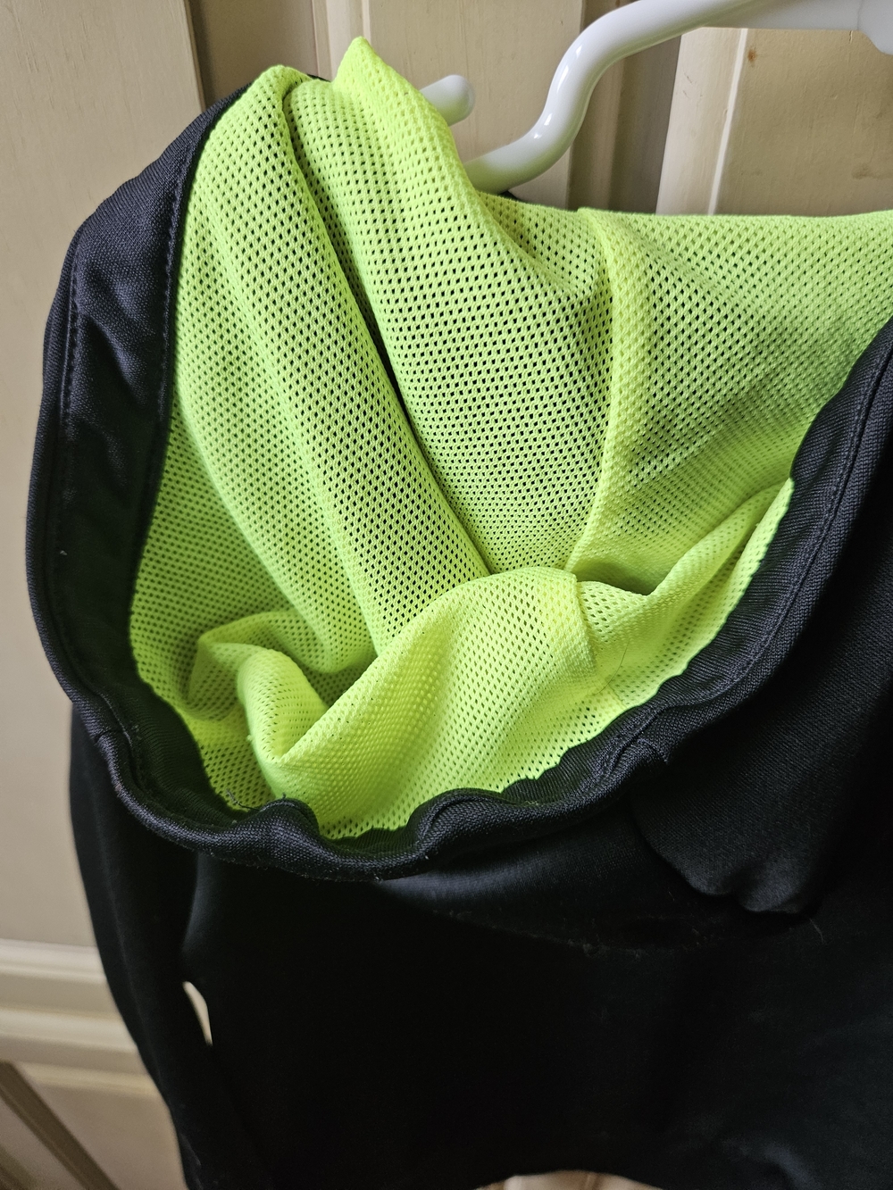 Nike Black Pullover Hoodie with Neon Yellow Swoosh - Picture 4 of 4
